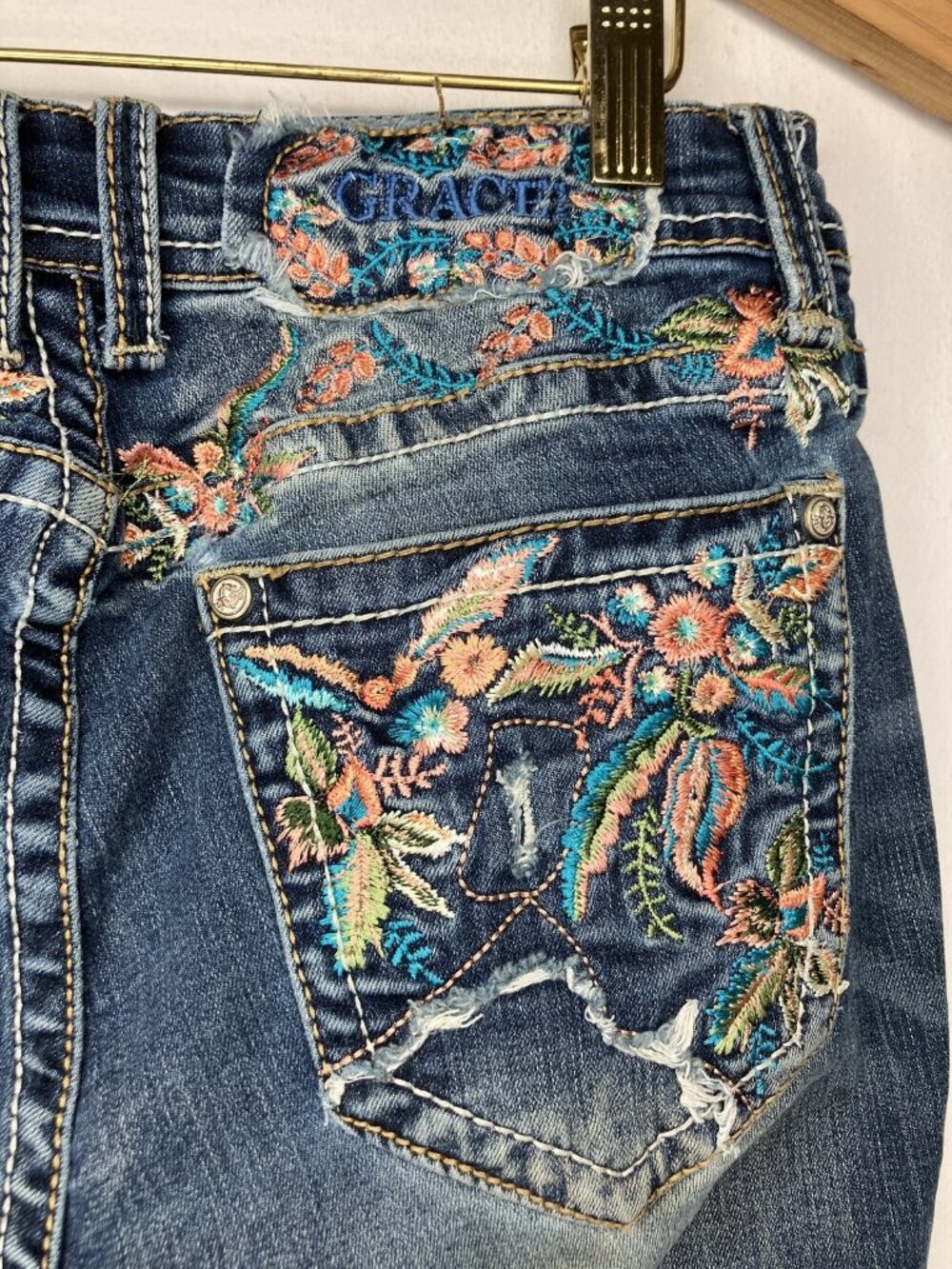 GRACE Women's Embroidered Floral Skinny Jeans Size 27 Mid Rise Stretch Denim Y2K - Picture 7 of 13